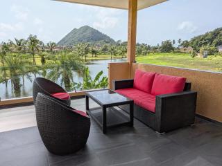 Vitamin Sea Pool Villas - 4