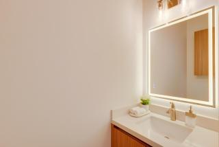 Modern Couple’s Condo, 4 Mi to Downtown McAllen! - 0