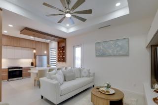 Modern Couple’s Condo, 4 Mi to Downtown McAllen! - 8