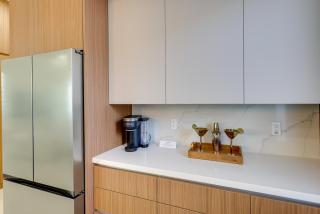Gateway to Downtown McAllen! Sleek Condo - 6