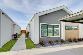 Gateway to Downtown McAllen! Sleek Condo - 5