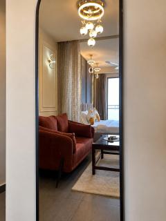 Aesthetic Inn Supernova, 38th Floor, River View - 2