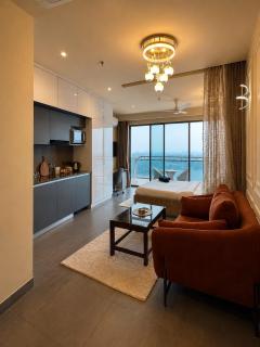 Aesthetic Inn Supernova, 38th Floor, River View - 1
