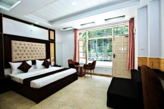 Decent Stays - 2