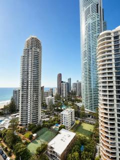 Stunning Oceanview - Beachfront hotel suite - 9
