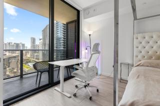 Modern High Rise 1BR in Brickell With Epic Views - 5