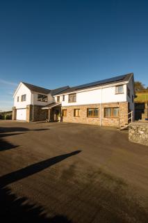 Y Grange - Llanfihangel-y-creuddyn - 0