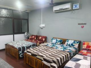 Maha Periyava Kuteeram 10 Adults Budget Stay - 6