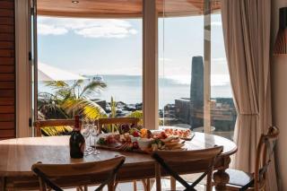 Takapuna Beachfront w Stunning Views - 8