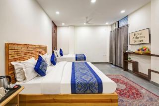 Hotel Ashram Suites Near Nizamuddin Railway Station - 3