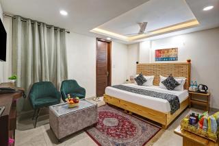 Hotel Ashram Suites Near Nizamuddin Railway Station - 2