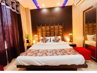 Hotel PG Grand - 1
