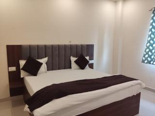 Bhavyansh onyx - 4
