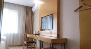GreenTree Inn Express Shanghai Baoshan District Youyi Road Metro Station - 7