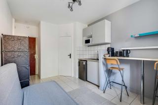 Studio 2P on the outskirts of Paris - 4