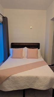 Minimalist suite, Excellent location - 5