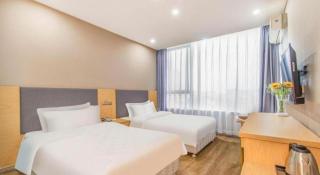 Super 8 Hotel Yizheng Walking Street - 4