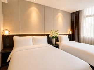 Crystal Shanghai Bund Jinling East Road Hotel - 8