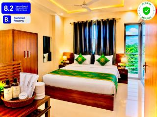 Hotel Pleasant Taj Agra -Budget Family AC Rooms - 0