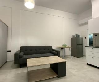 Niki Breeze - Newly Renovated Elite Garden Suite - 2