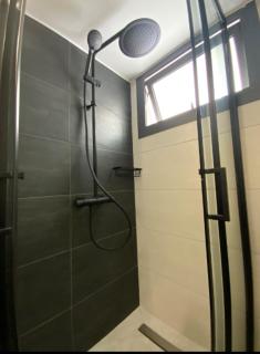 Niki Breeze - Newly Renovated Elite Garden Suite - 4