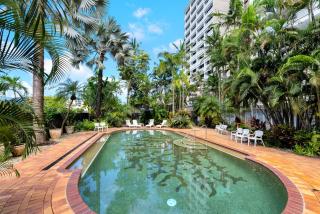 Belle Escapes 22 Rydges Plaza Esplanade with Garden Views - 8