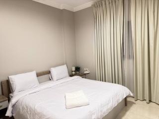 Family-Friendly 2BR Near Everything in Juffair - 0