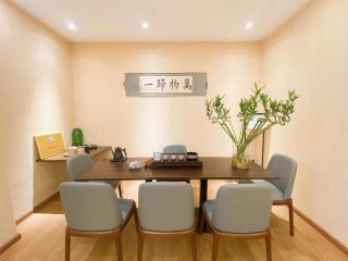 H Life Hotel - 8