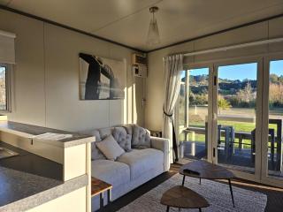 Tuakau Bridge Motorhome Park and Cabins - 1