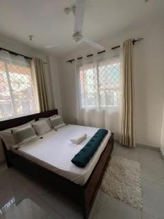 Bamburi Luxe Stays - Mombassa - 2