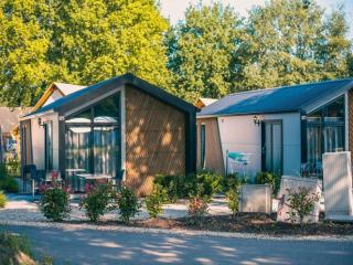 Modern Chalet Near Efteling - 0