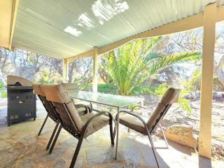 KyKy Retreat in Coorong - 2