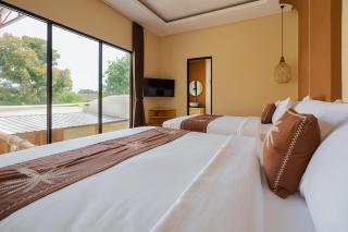 Maharva Jogja Villas With Private Pool And Kitchen - 3