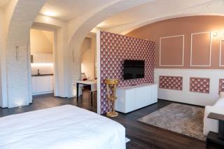 Maison Des Fleurs - 8