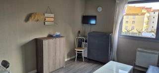 Asphodèle, Joli studio avec parking, 2 pas des plages et du Port - 4