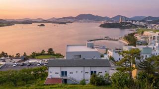 Yeosu Blooming Ocean View Family Pension - 2