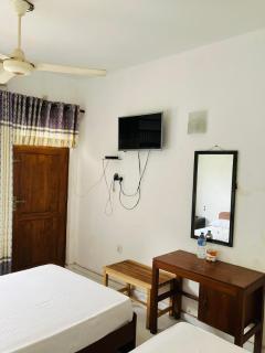 Hotel Ameliya - 4