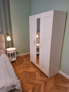 New Oldtown Apartment near St Martin Cathedral, AC, Balcony - 2