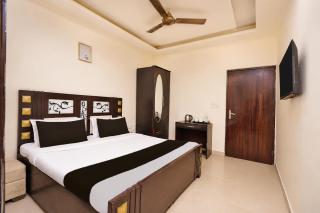 Collection O Sector 5 Ghaziabad Formerly Five Seas - 8