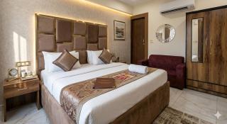 Hotel Kaushambhi Grand 2 Min Walk From Kaushambhi Metro Station - 1