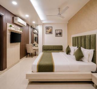 Hotel 7th Heaven - Newly Built Best Couple-Friendly Hotel in Delhi - 8