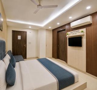Hotel 7th Heaven - Newly Built Best Couple-Friendly Hotel in Delhi - 6