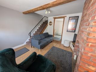 Quaint Cottage in Charming Evesham - 2