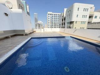 Family-Friendly 2BR Near Everything in Juffair - 7