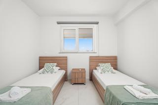 Oasis Luxury Escape - 6
