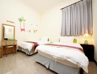 Xin Jing Zhan Homestay - Hualien - 6