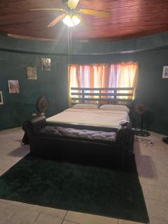 A-List Jamaican Comfort - 5