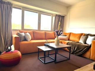 Cosy hyper central typical home - 0
