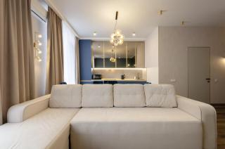 10-142 Zhemchuzhina 38, Zhylianska 68, Kyiv centre, fantastic city view, 15 kW backup power, Petrovdom Apartment - 4