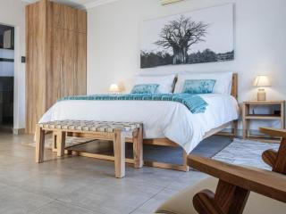 Thaba Tshwene Game Lodge - 8
